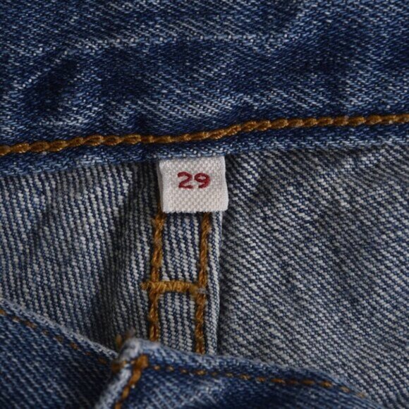 Levi’s White Oak Cone Denim Wedgie Jeans Dark Blue Raw Hem Size 29 - Picture 6 of 12